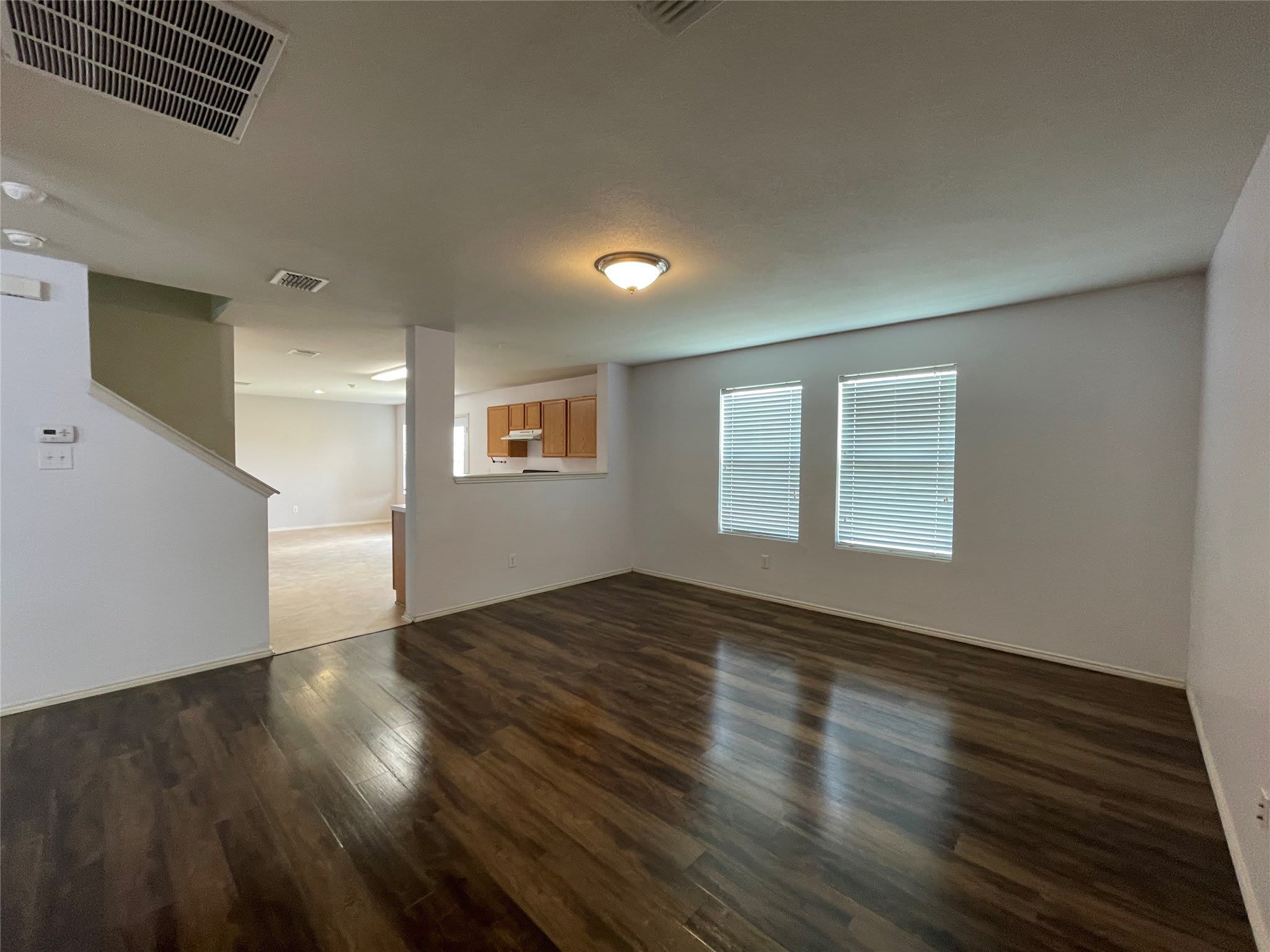 2801 Mockingbird Street – photo 5
