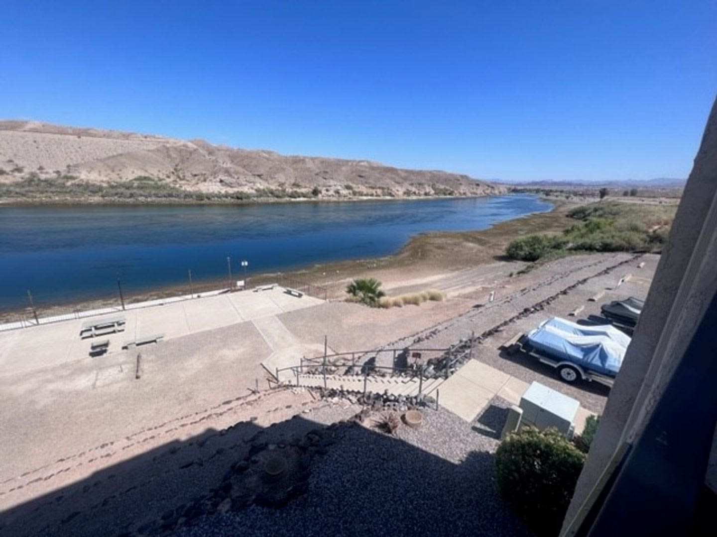 2 BR WATERFRONT Fully Furnished/Utilities Included!! BEST SUNSET VIEW – photo 4
