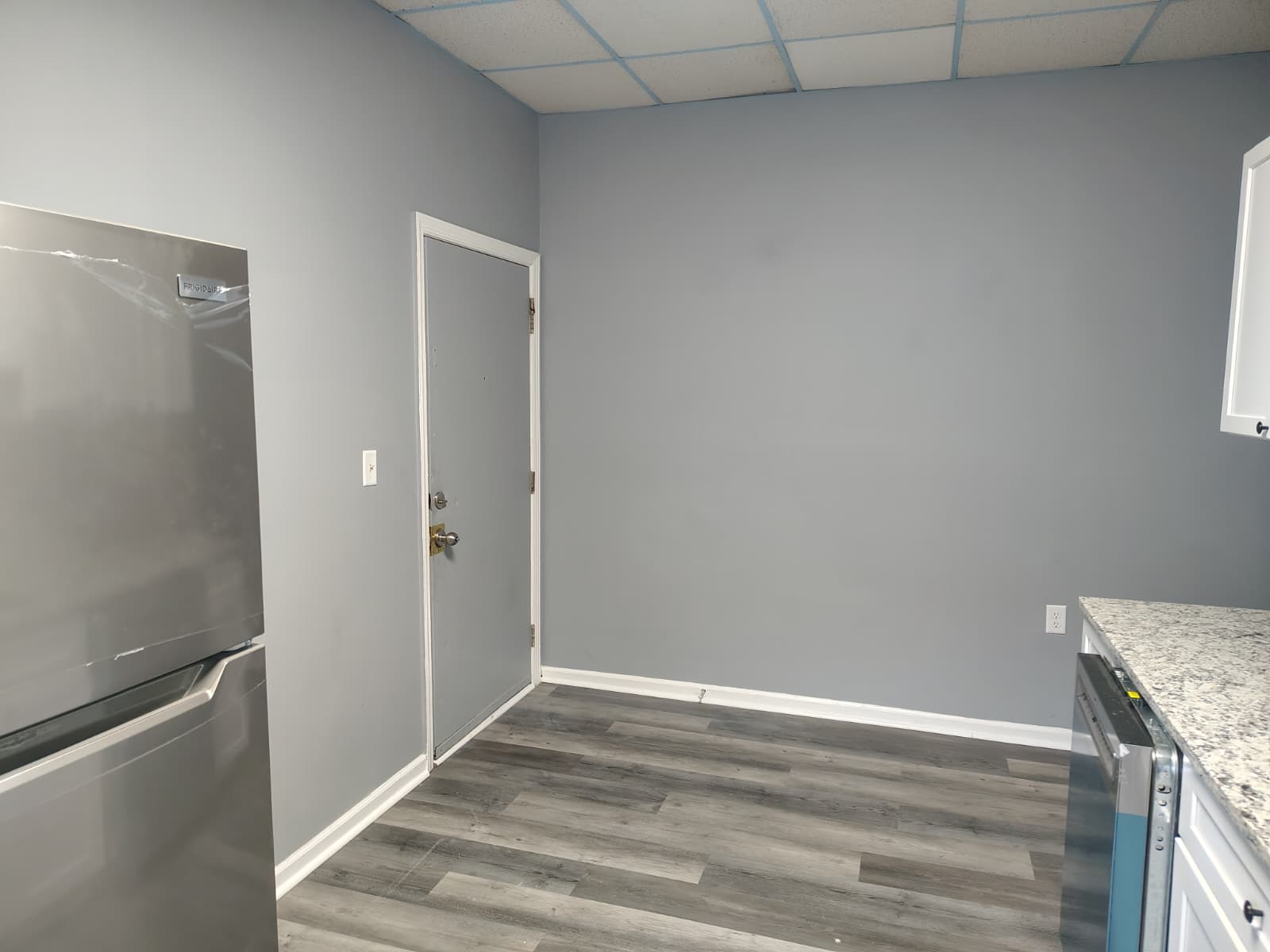 743 Park Street, Apt 4E – photo 3