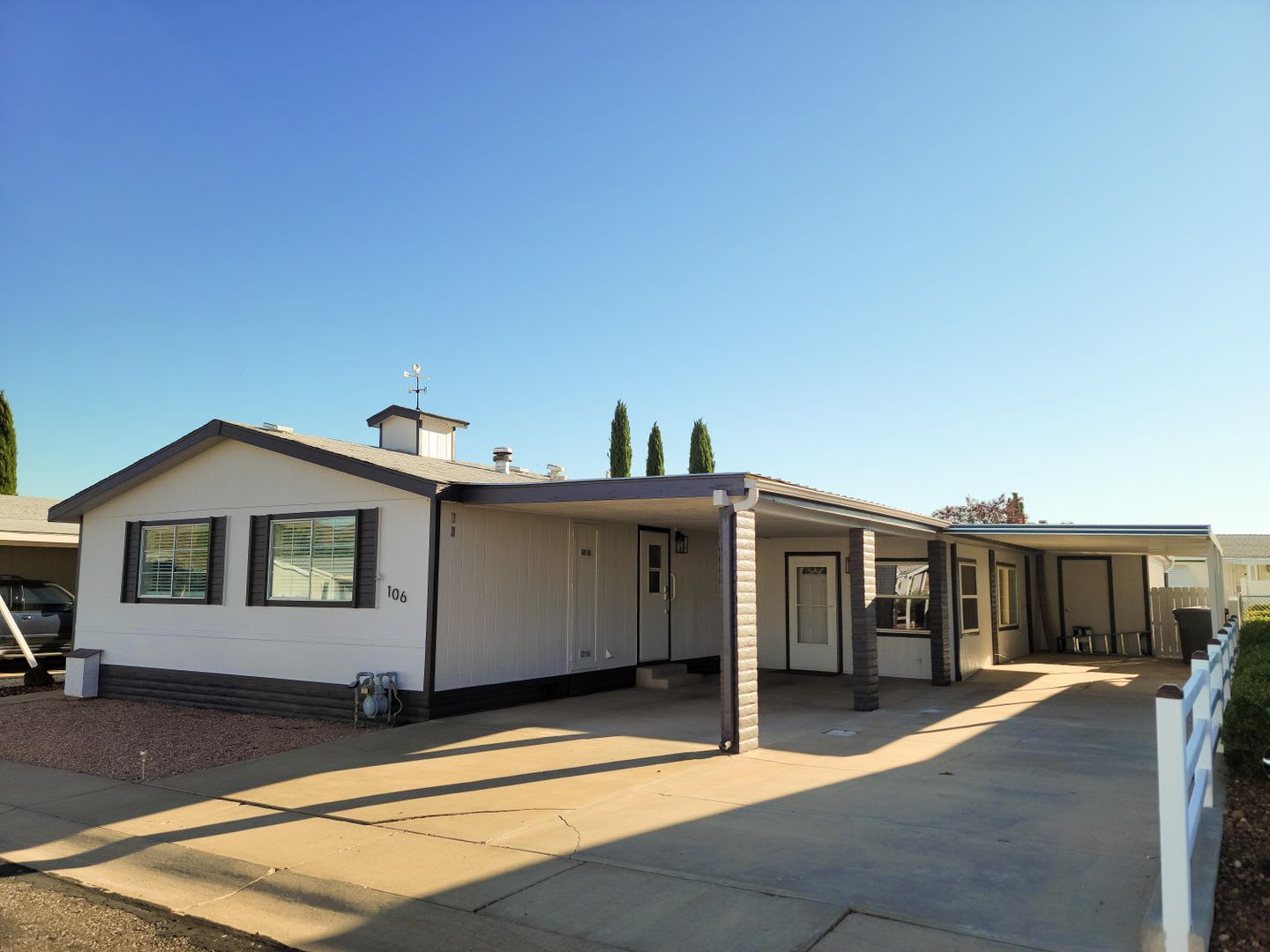Remodeled 3 Bedroom Home with Shop in Lava Bluff 55+ Community – photo 1