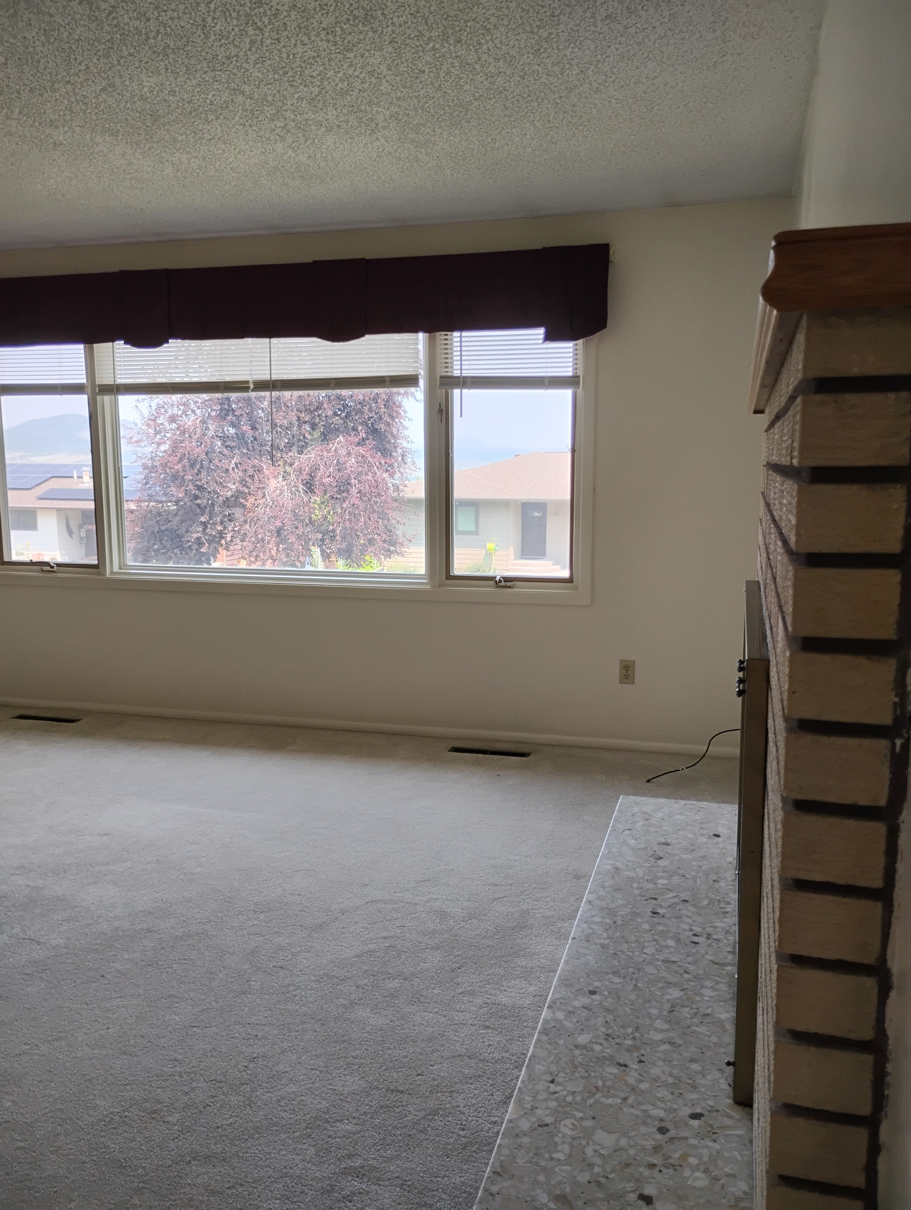 1621 Stuart St – photo 3