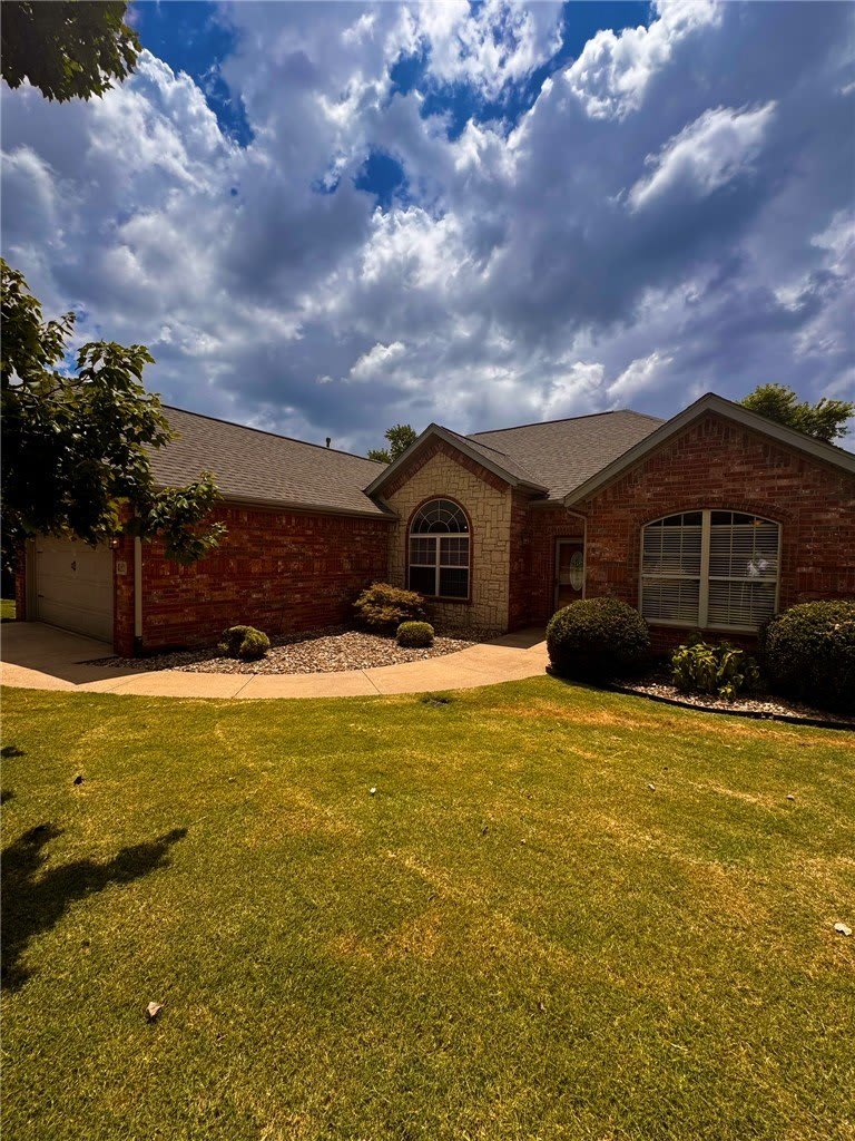 6108 39th Place – photo 1