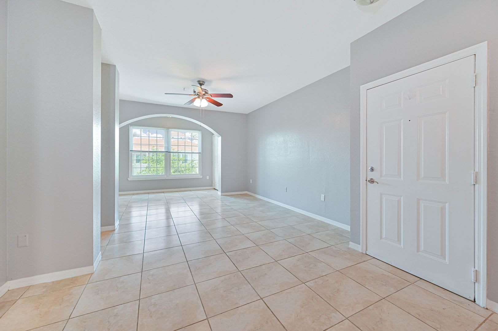 Now Available! 2 bed 2 bath condo in The Tides at Pelican Landing! – photo 4