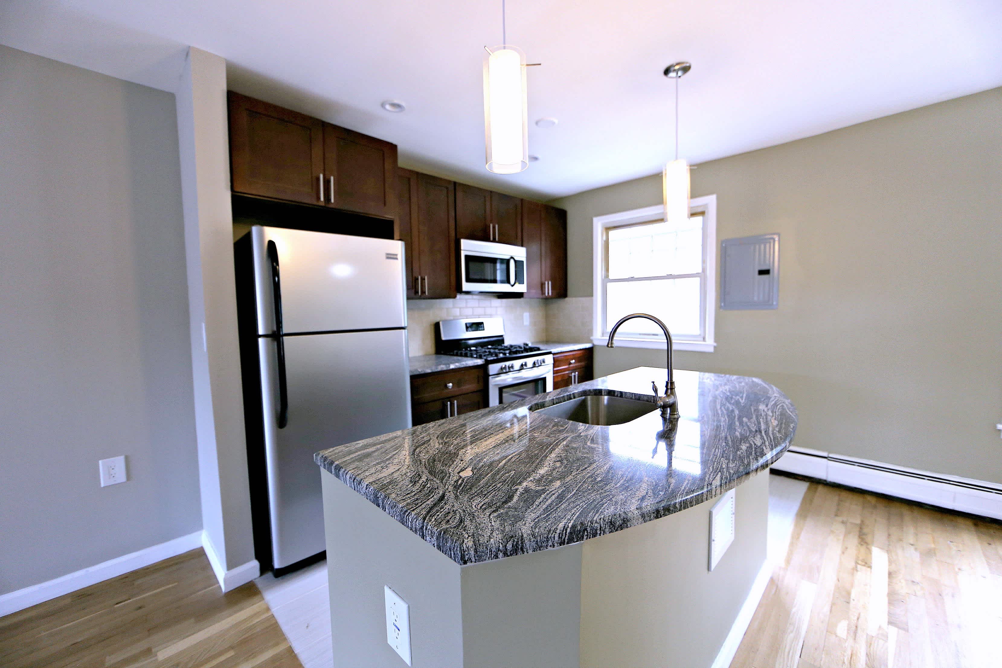 Spring Brooke Apartments – photo 2