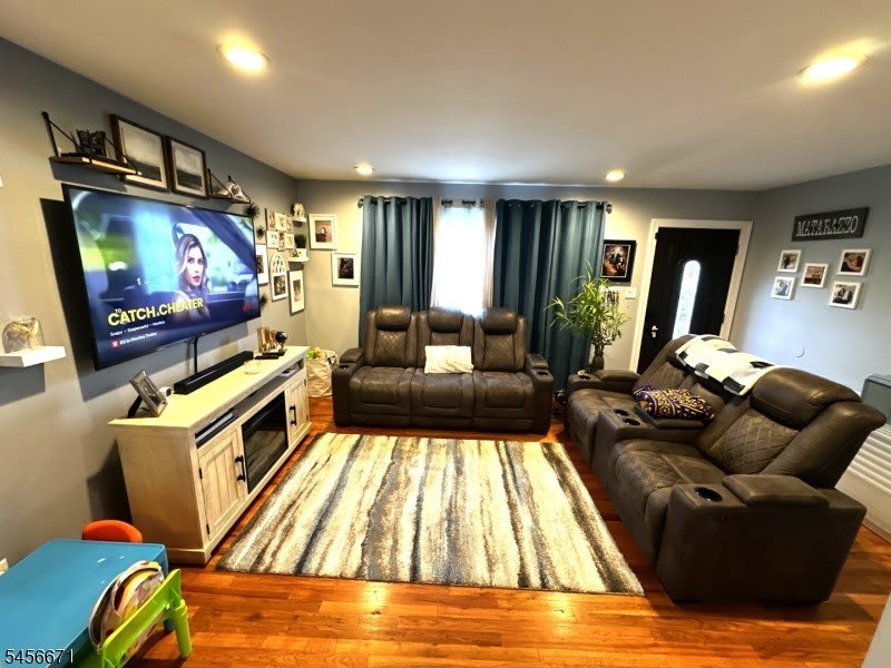 5 Nicholas Dr – photo 3
