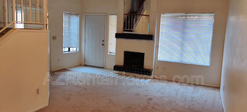 819 N College Ave – photo 5