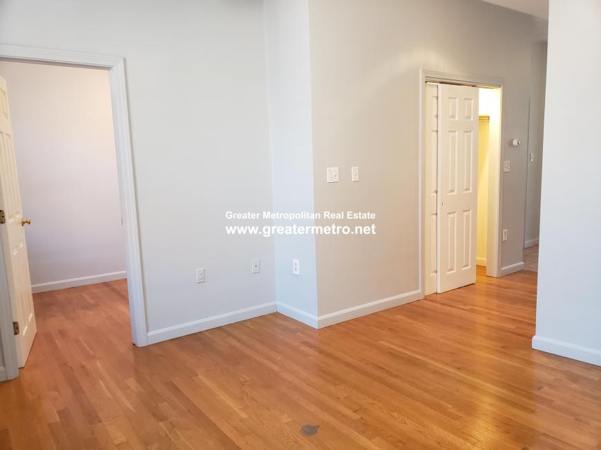 40 North Bennet St. – photo 5