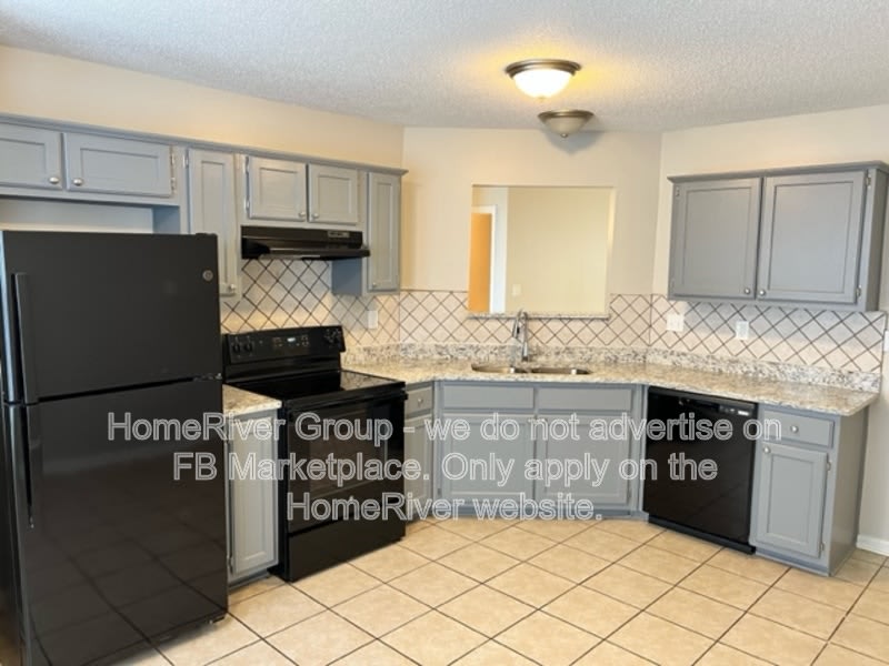 7052 Foxhall Dr – photo 4