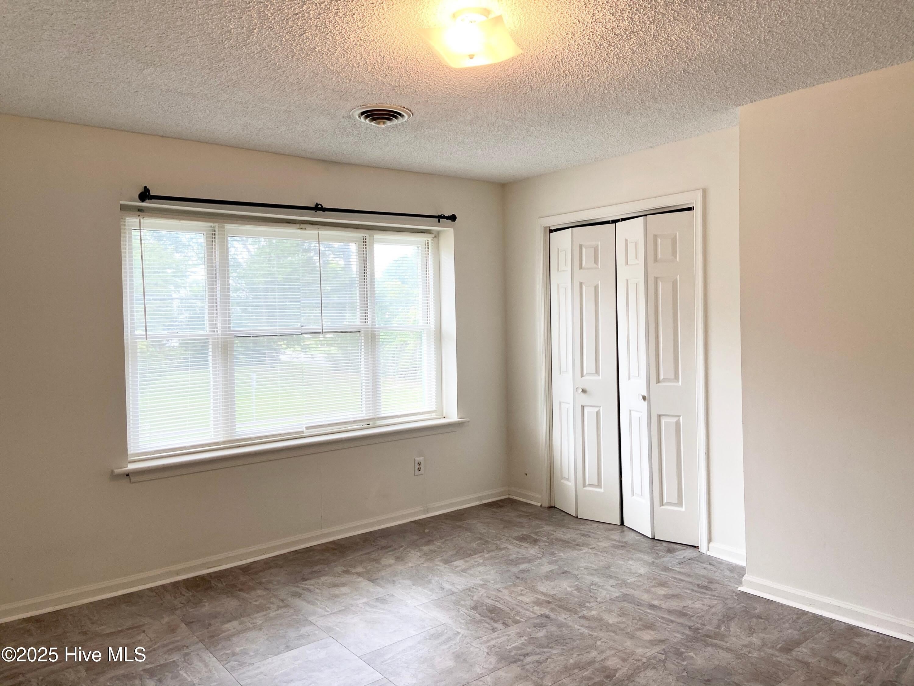 606 W Church Street – photo 4