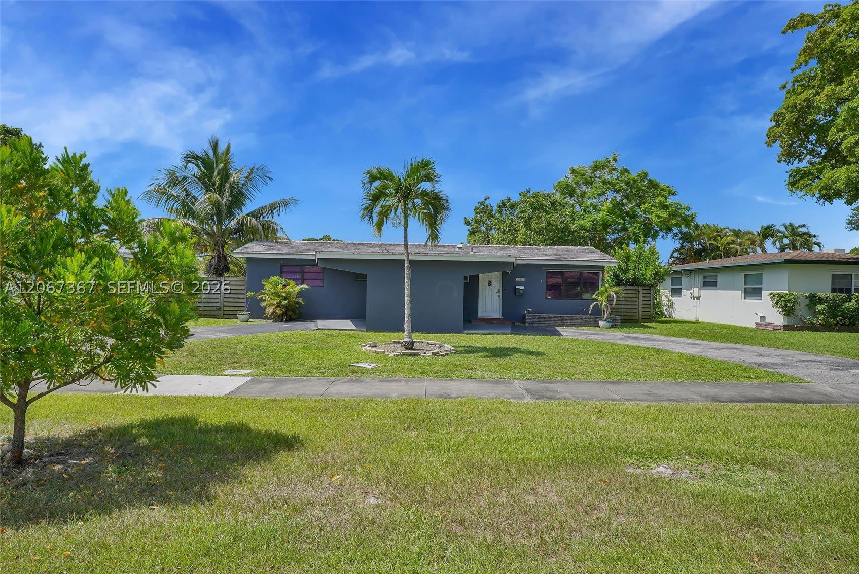 3338 Cleveland St – photo 1