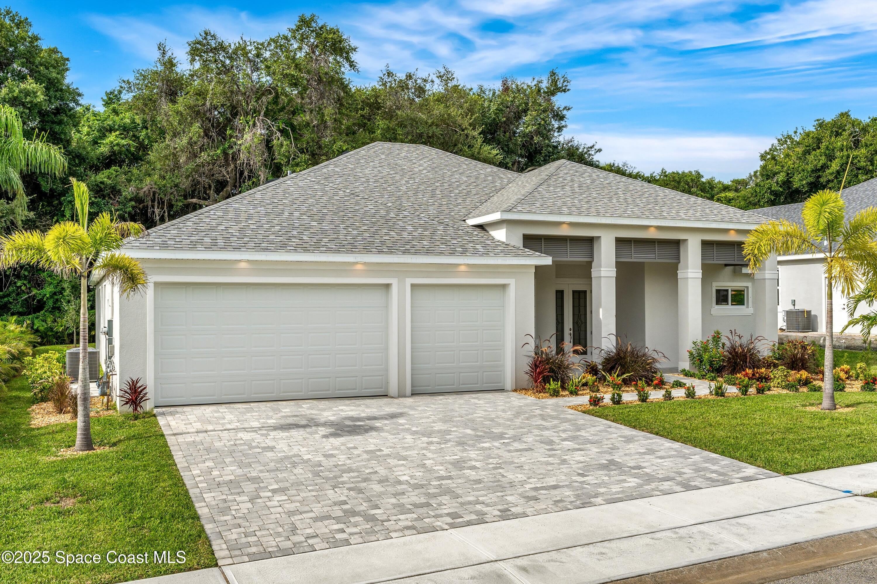 35 Loch Ness Drive – photo 3