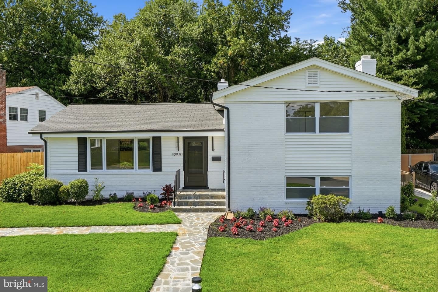 9831 SINGLETON DR – photo 2