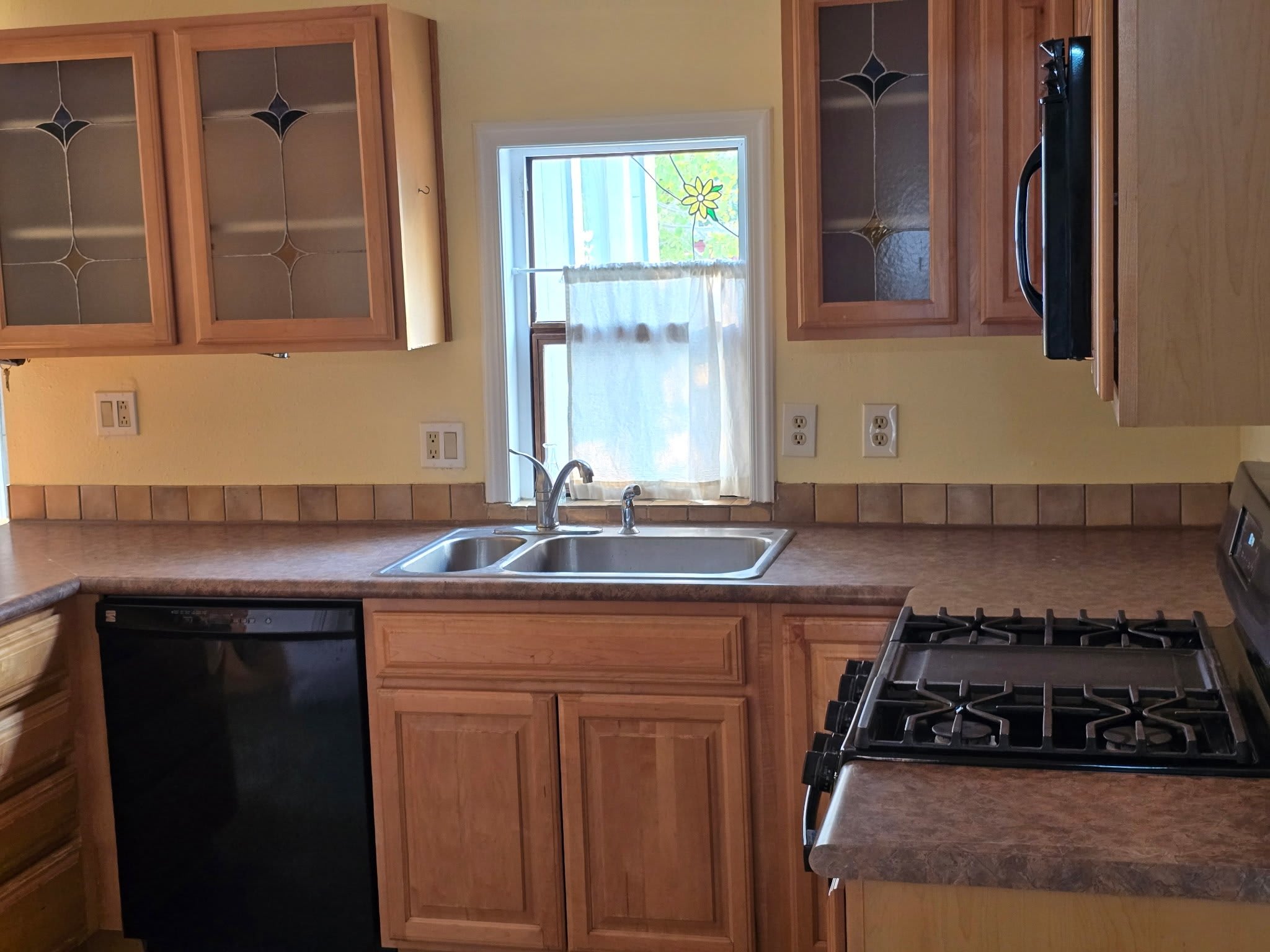 213 Bower Avenue – photo 2
