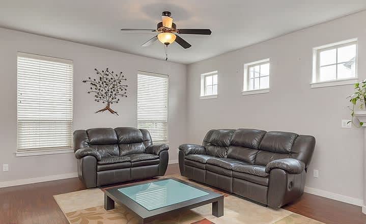 132 NE 64th Terrace – photo 3