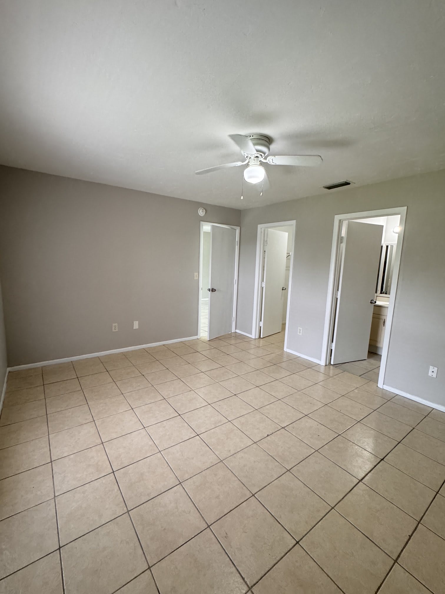 4111 SW 7th Pl – photo 5