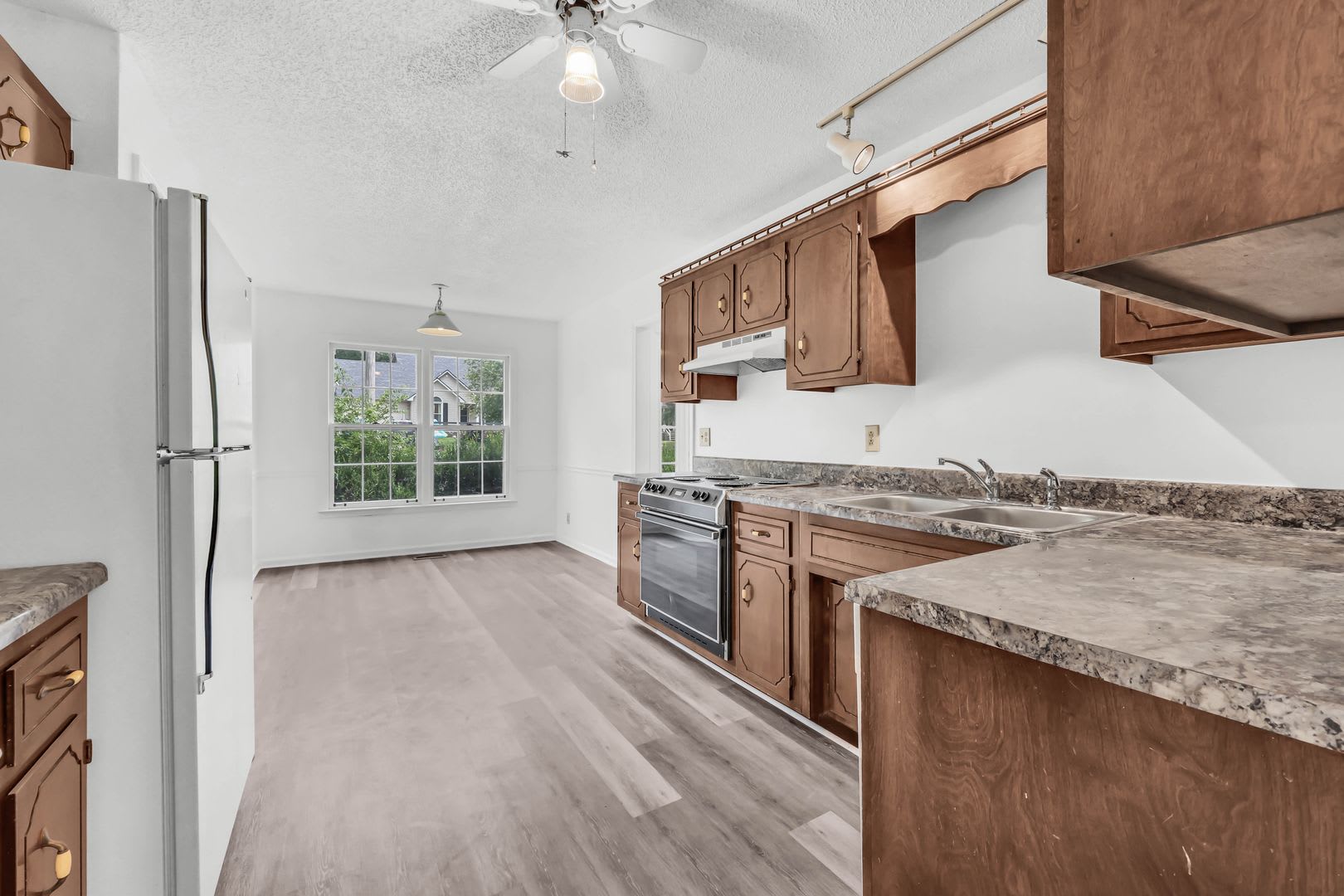 522 Eysian Rd – photo 4