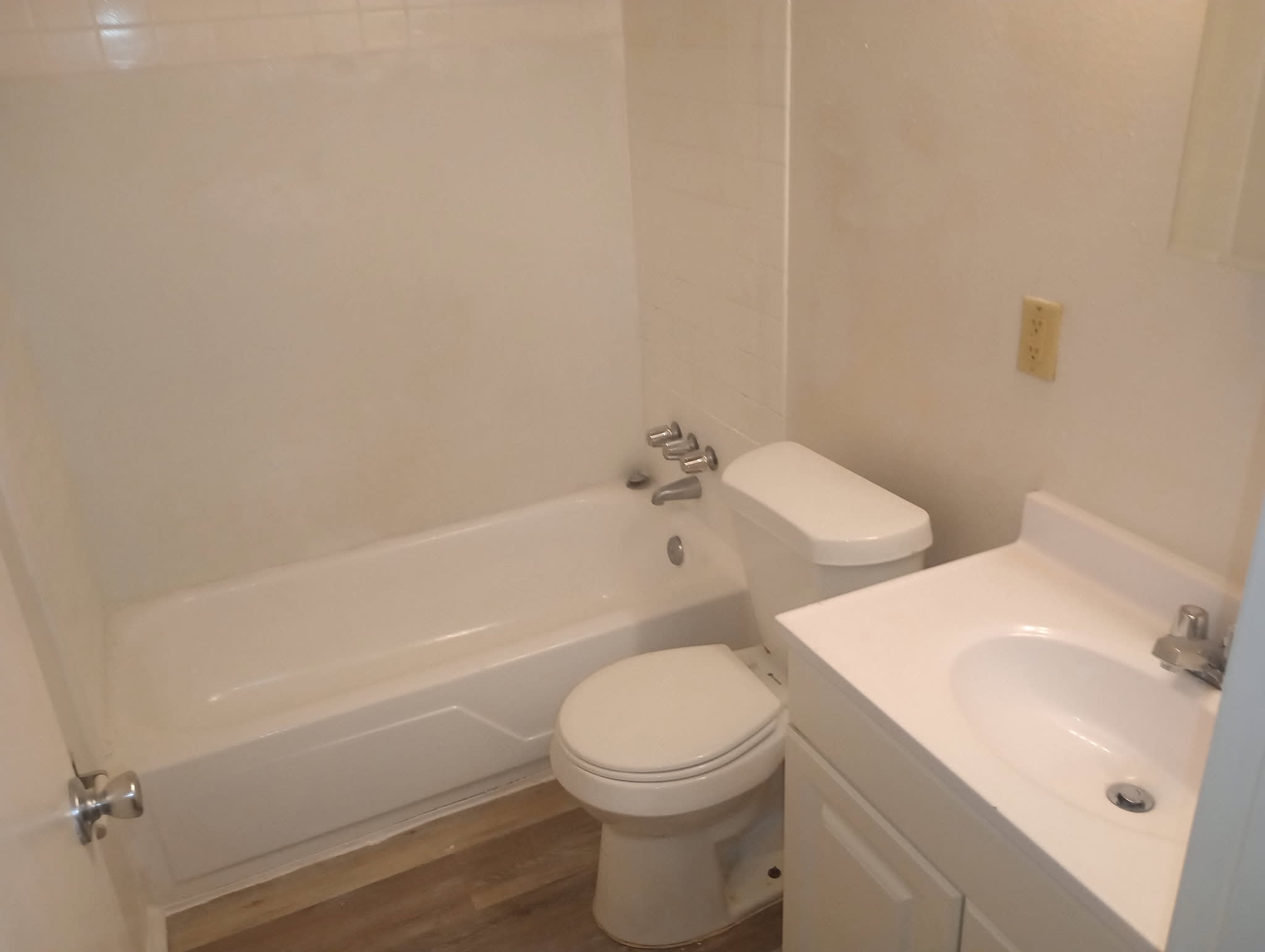 2152 Nemnich Road – photo 3