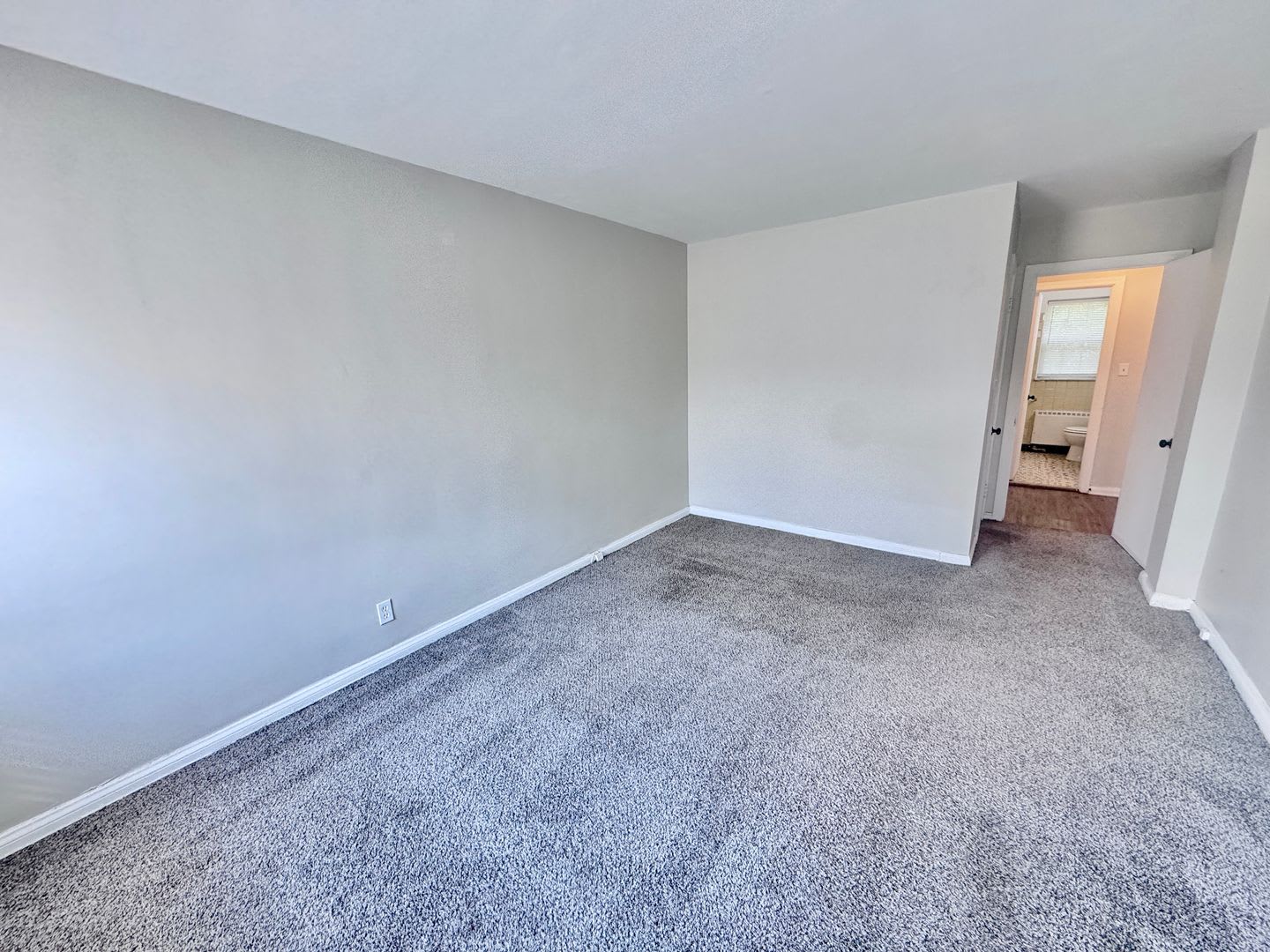 20855 Chagrin Blvd – photo 4
