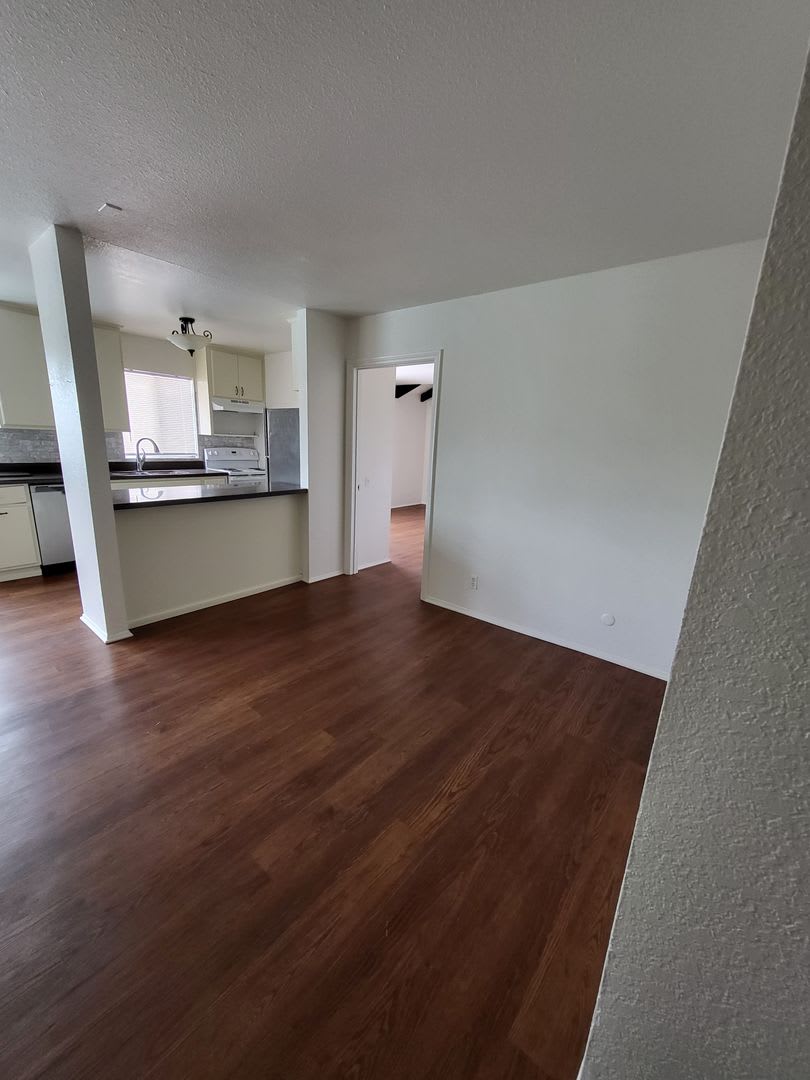 Central location and great price – photo 3