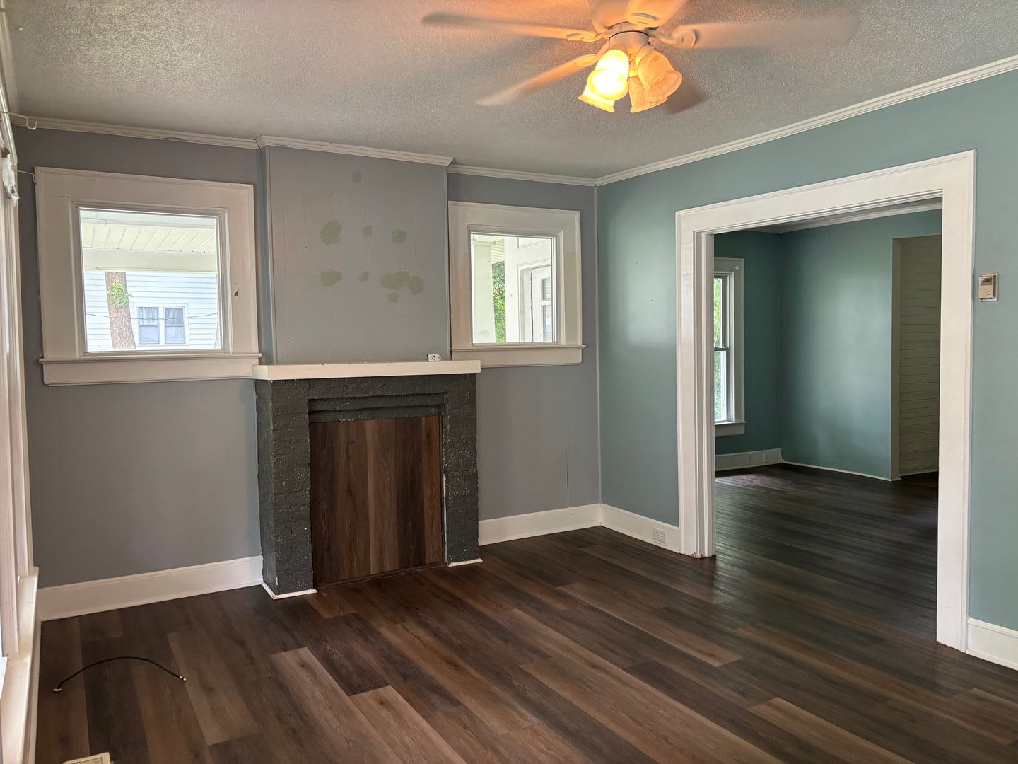 2-3 BED, 1 BATH HOME WITH WRAP AROUND PORCH! – photo 5
