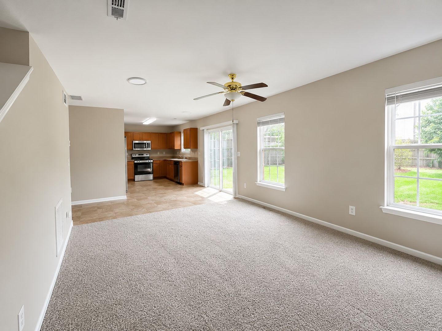 1111 Delander Ln – photo 3