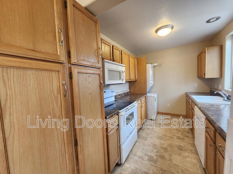 3829 W Street – photo 3