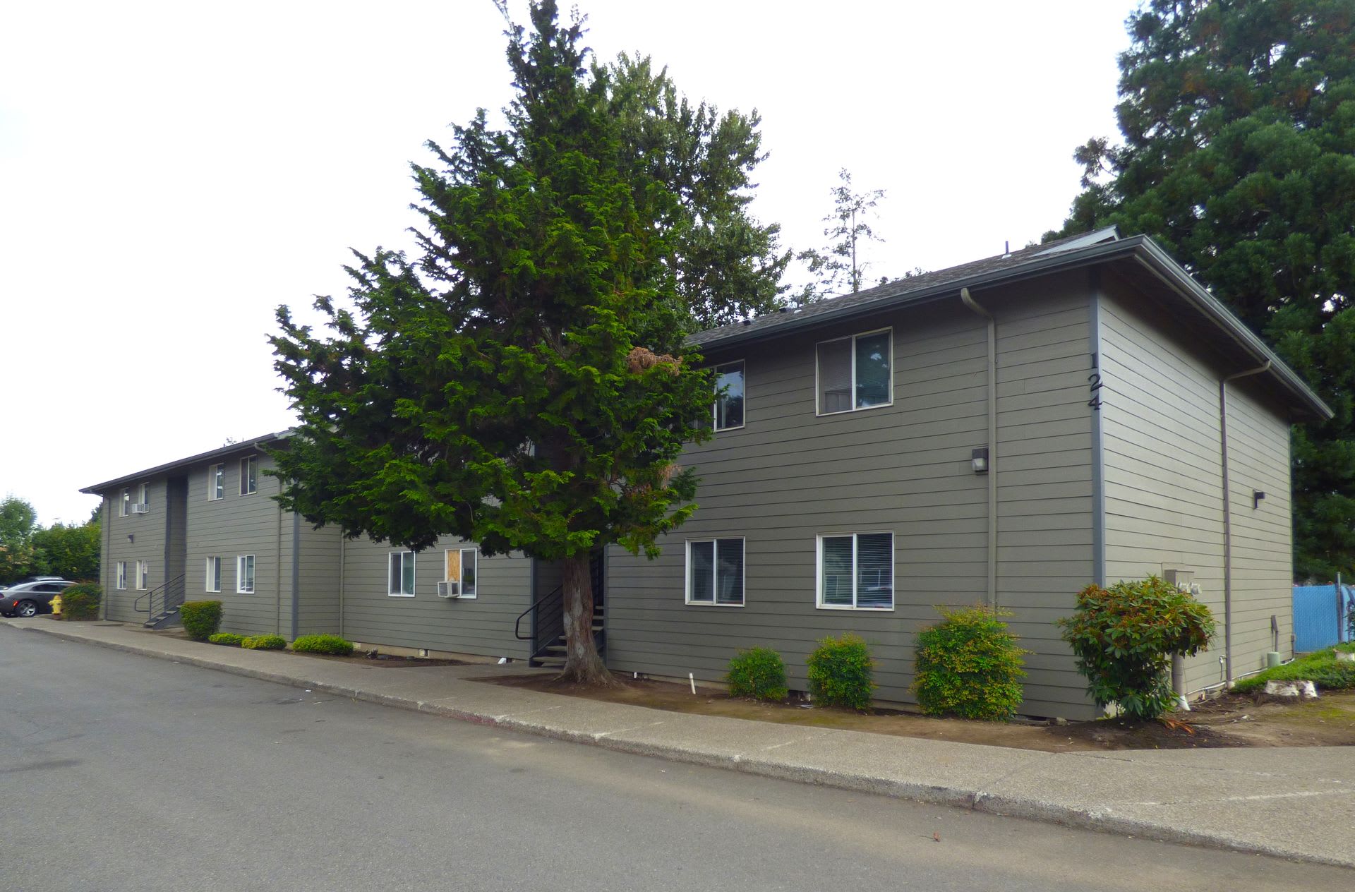 3 bedroom 2 bath! East Lancaster – photo 3