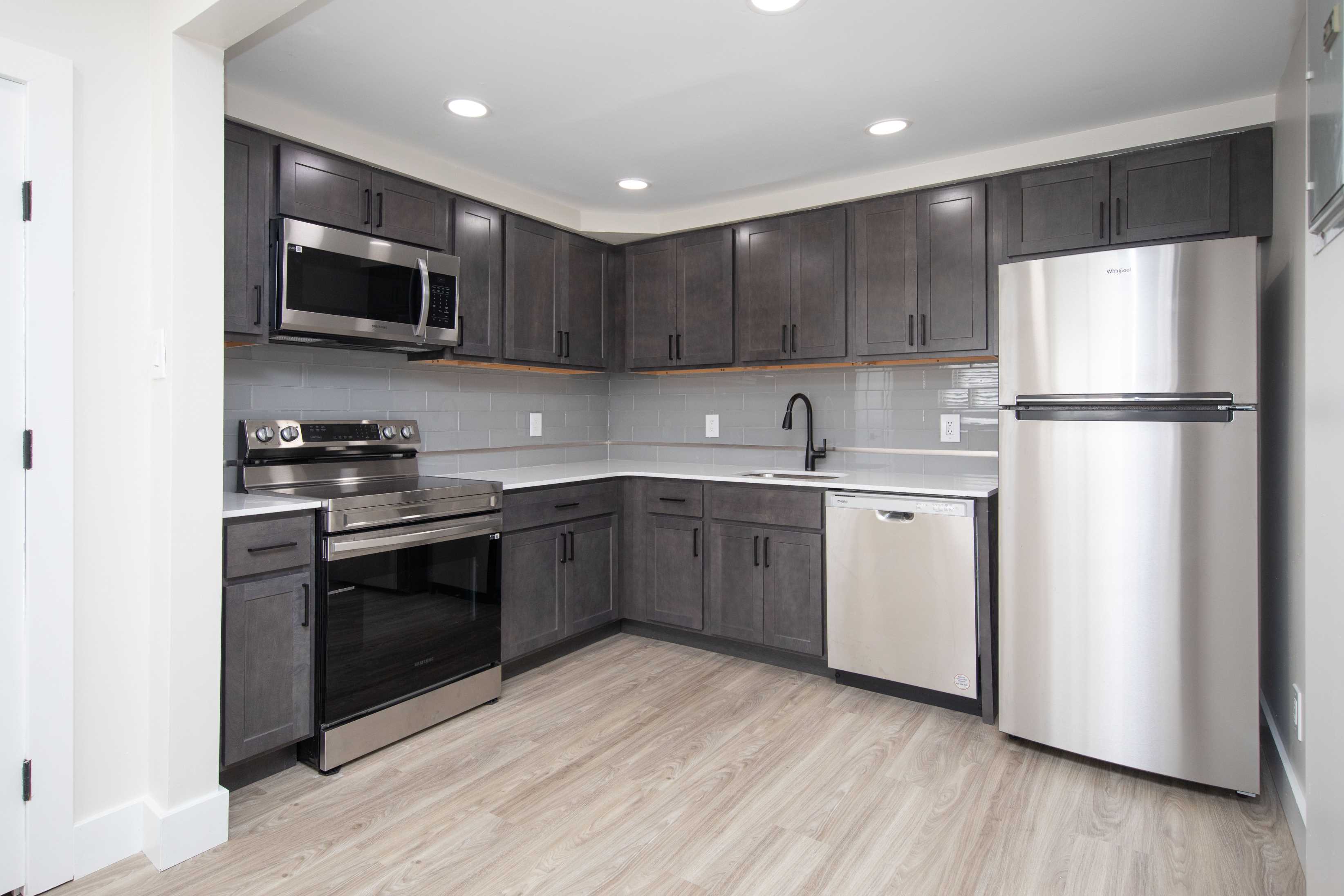 Golf Club Apartments – photo 2