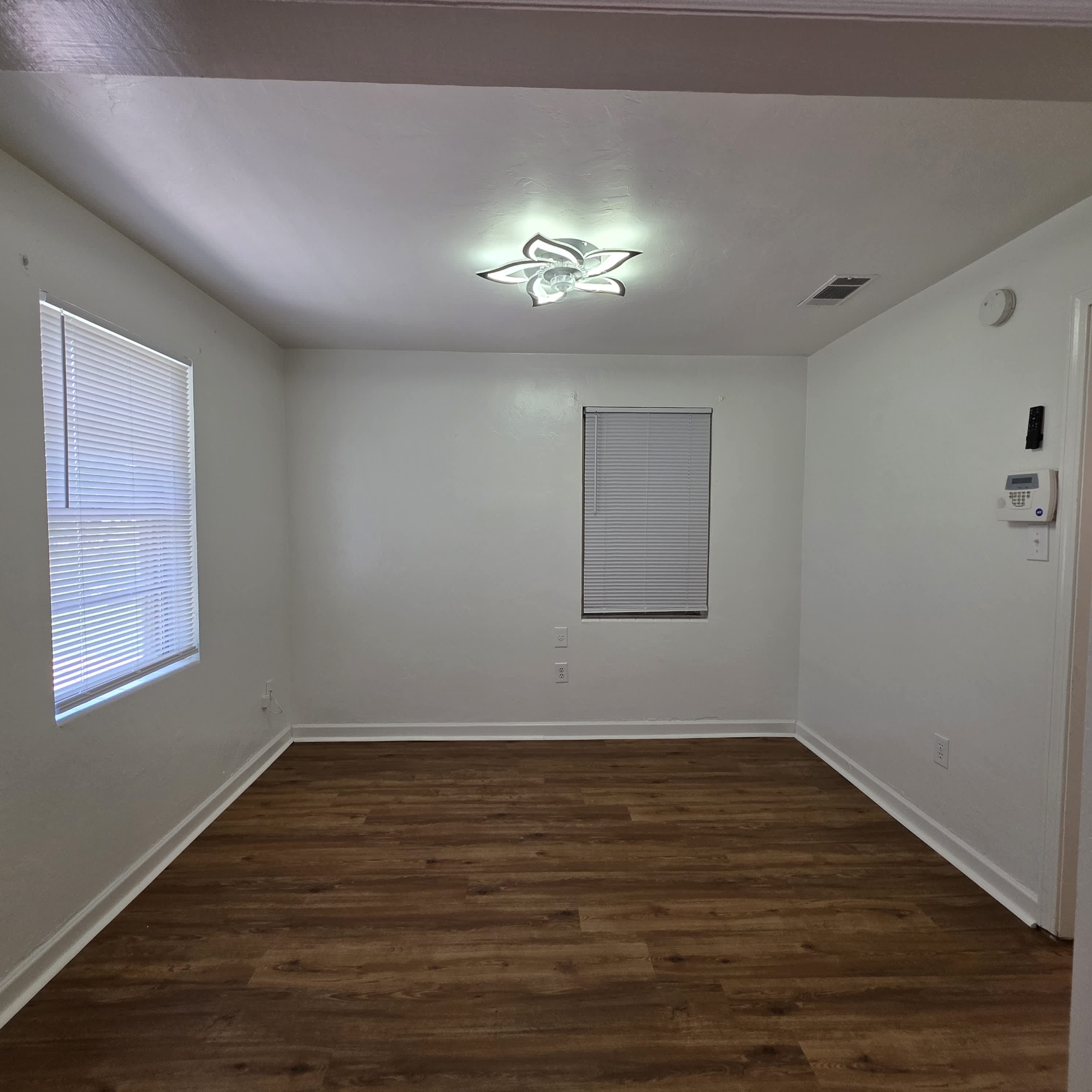 2508 Belmont Drive – photo 3