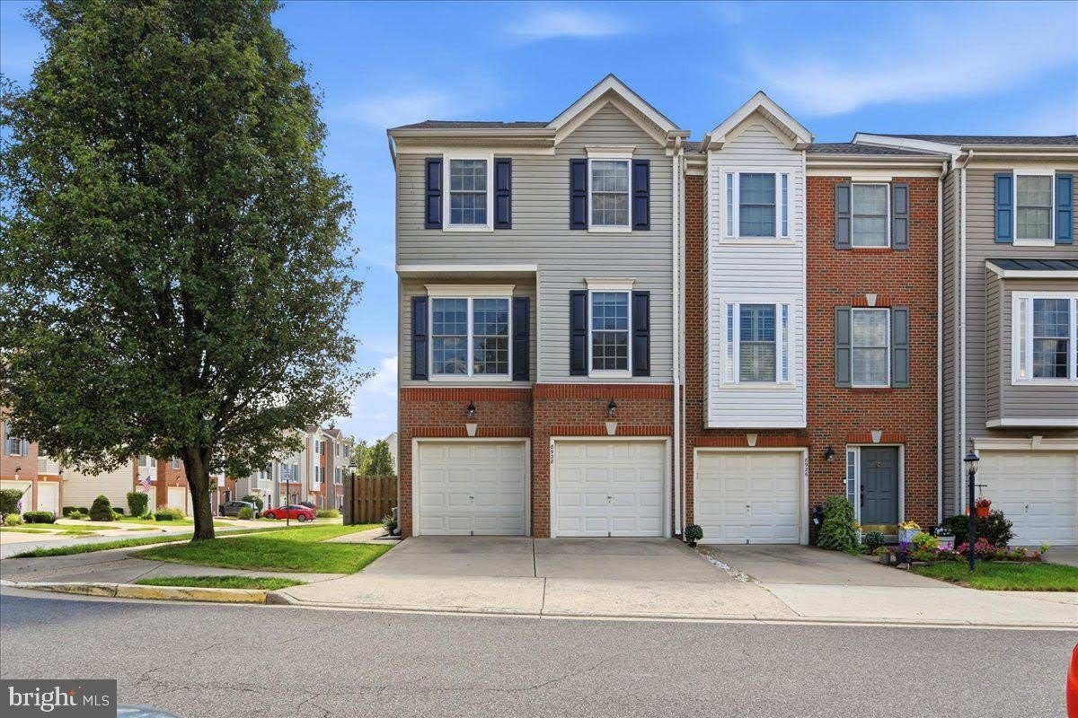 8928 BREWER CREEK Place – photo 2