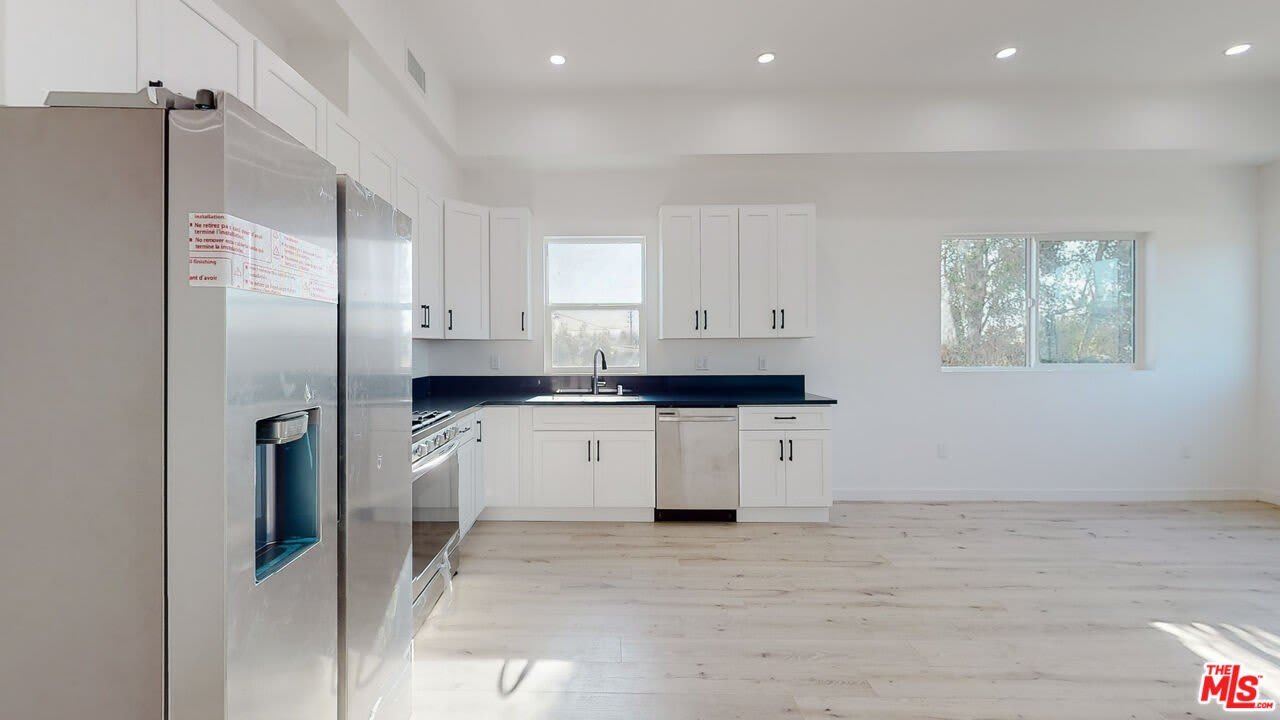 1509 S Cloverdale Ave – photo 5