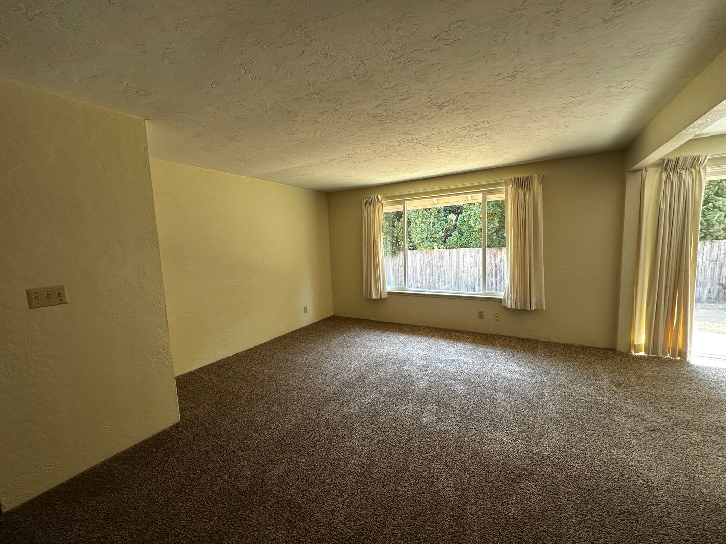 Nice Clean 3 Bedroom Unit Of A Dupelx – photo 5