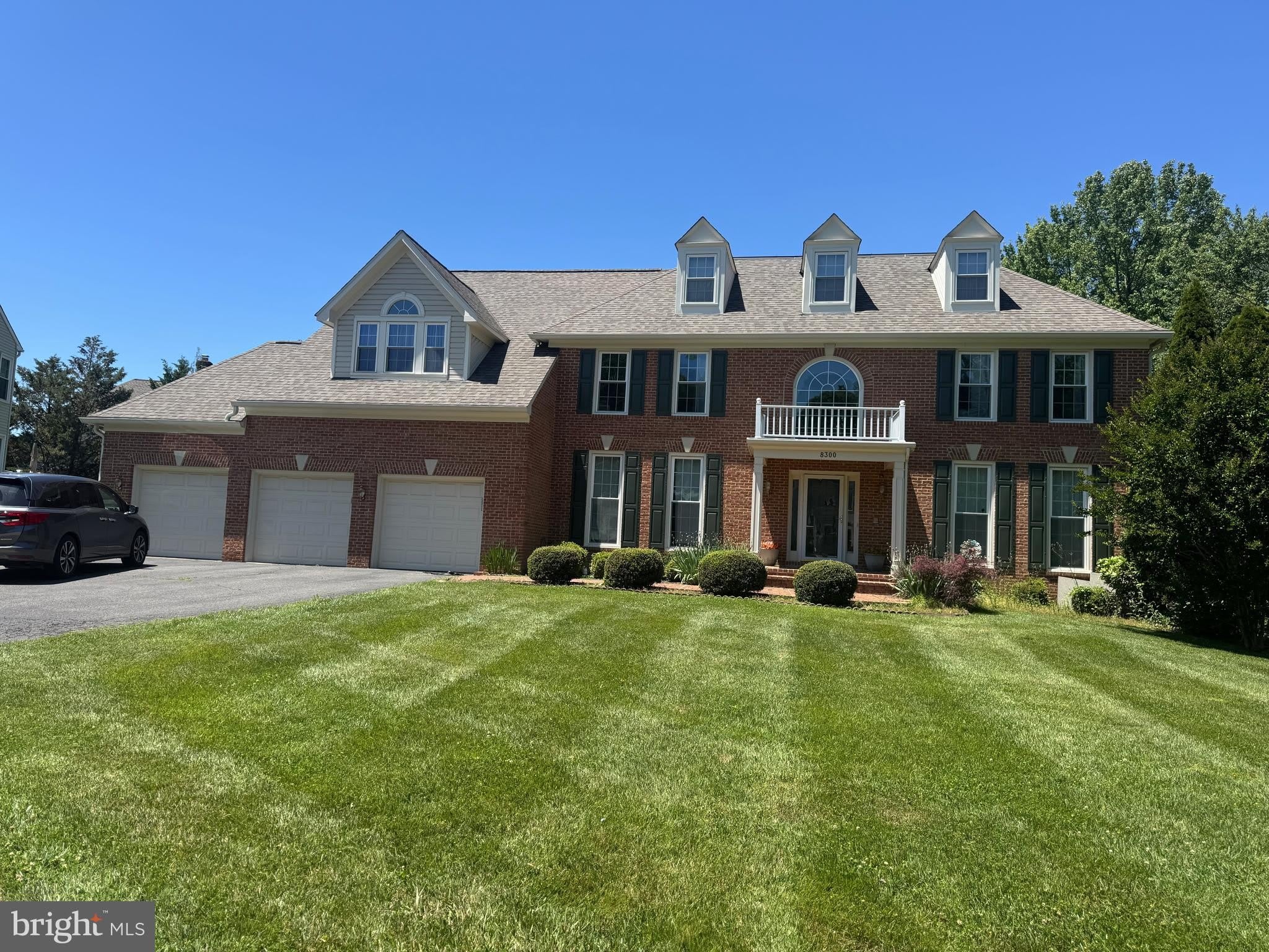 8300 APPLE Court – photo 1