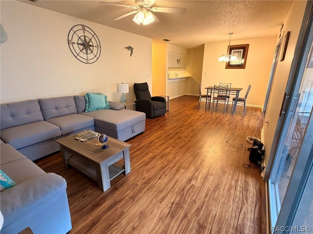 2400 Forest Drive – photo 2