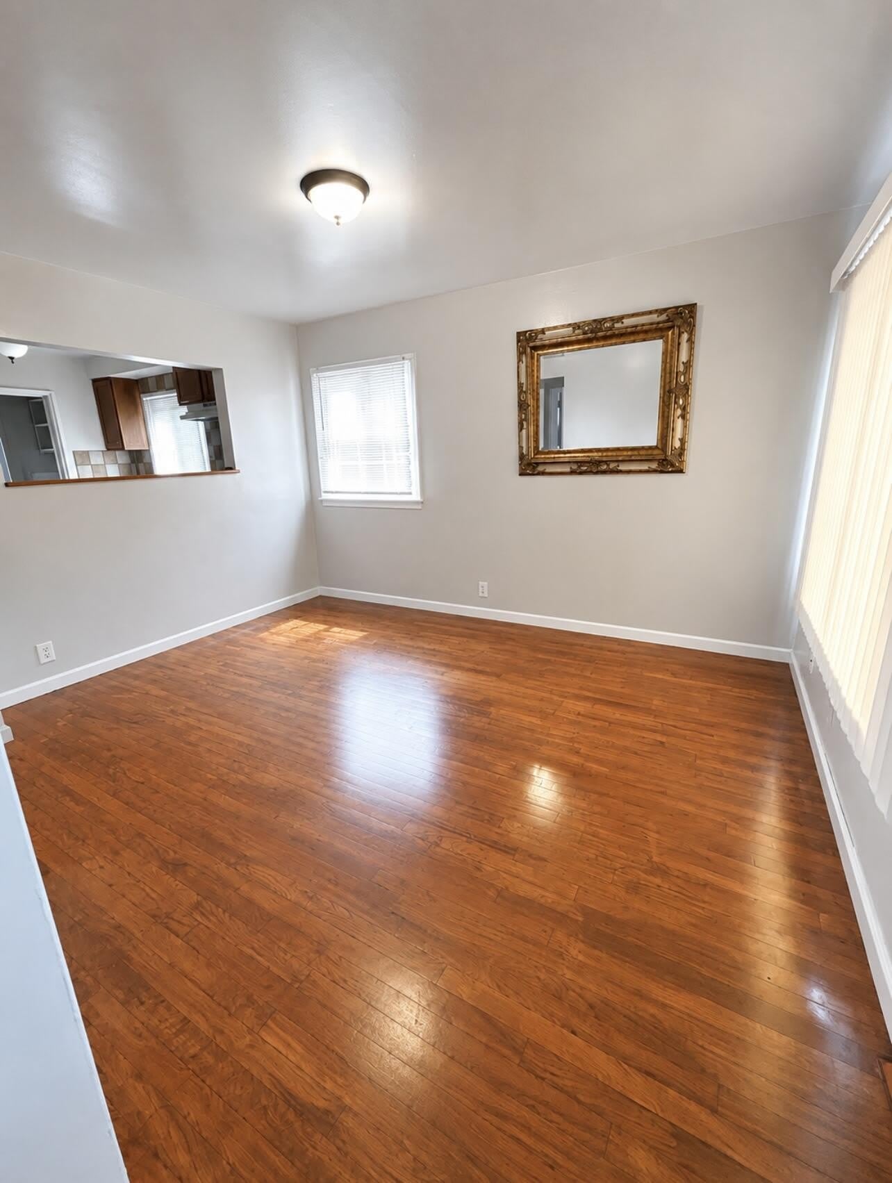 27392 Osmun Street – photo 5