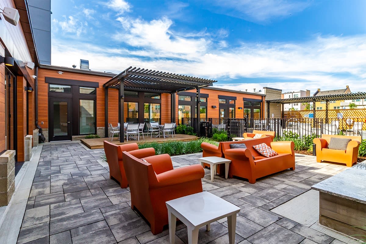 Willis Apartments – photo 3