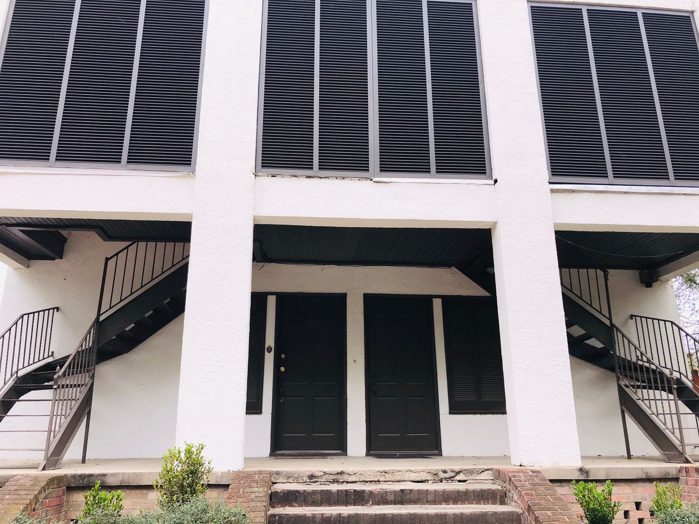 Spacious condo overlooking the LSU Lakes – photo 2