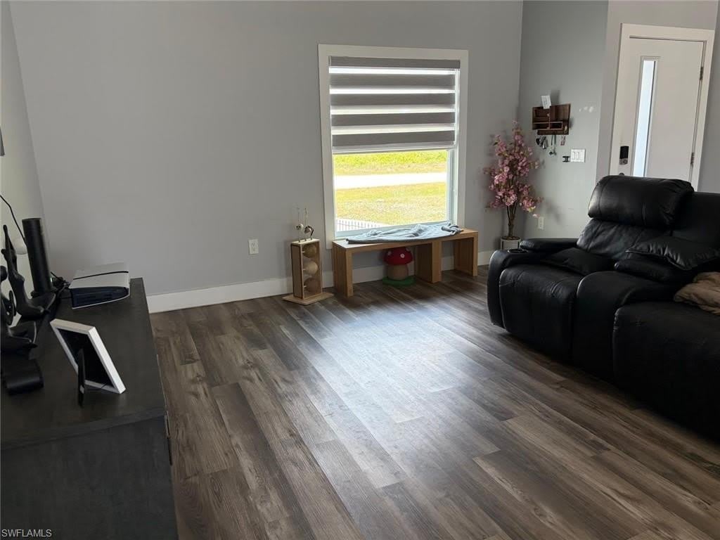 1006 Capetown Ave – photo 5