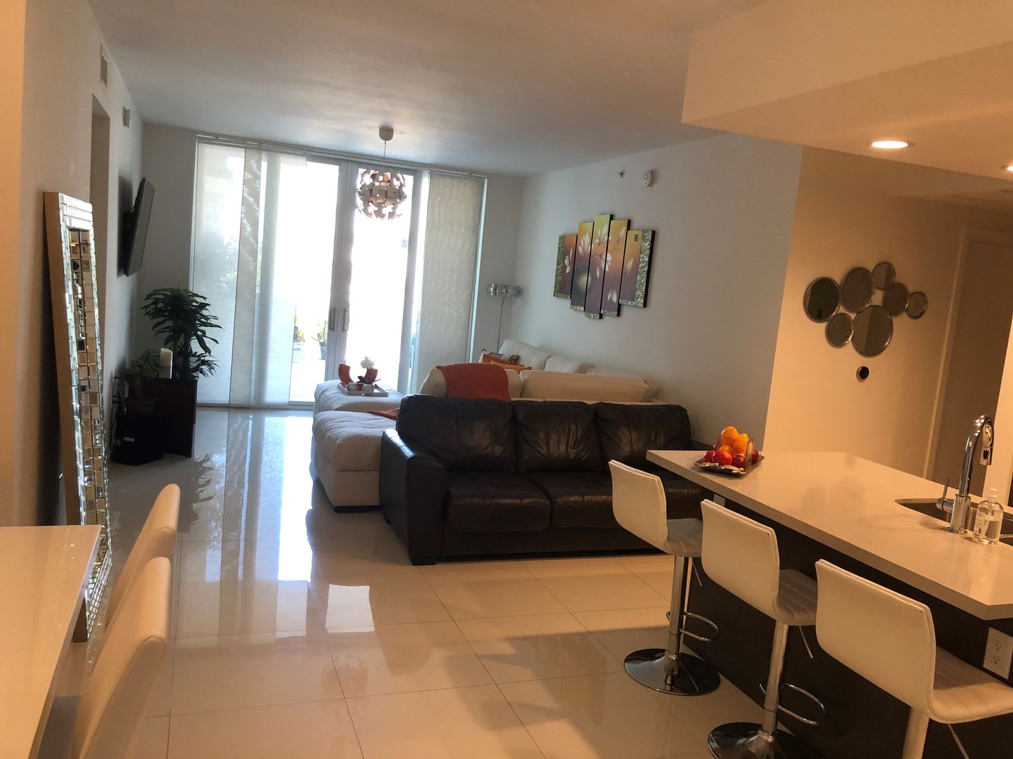 2 Bedroom/2 Bathroom Unit with Terrace – photo 3