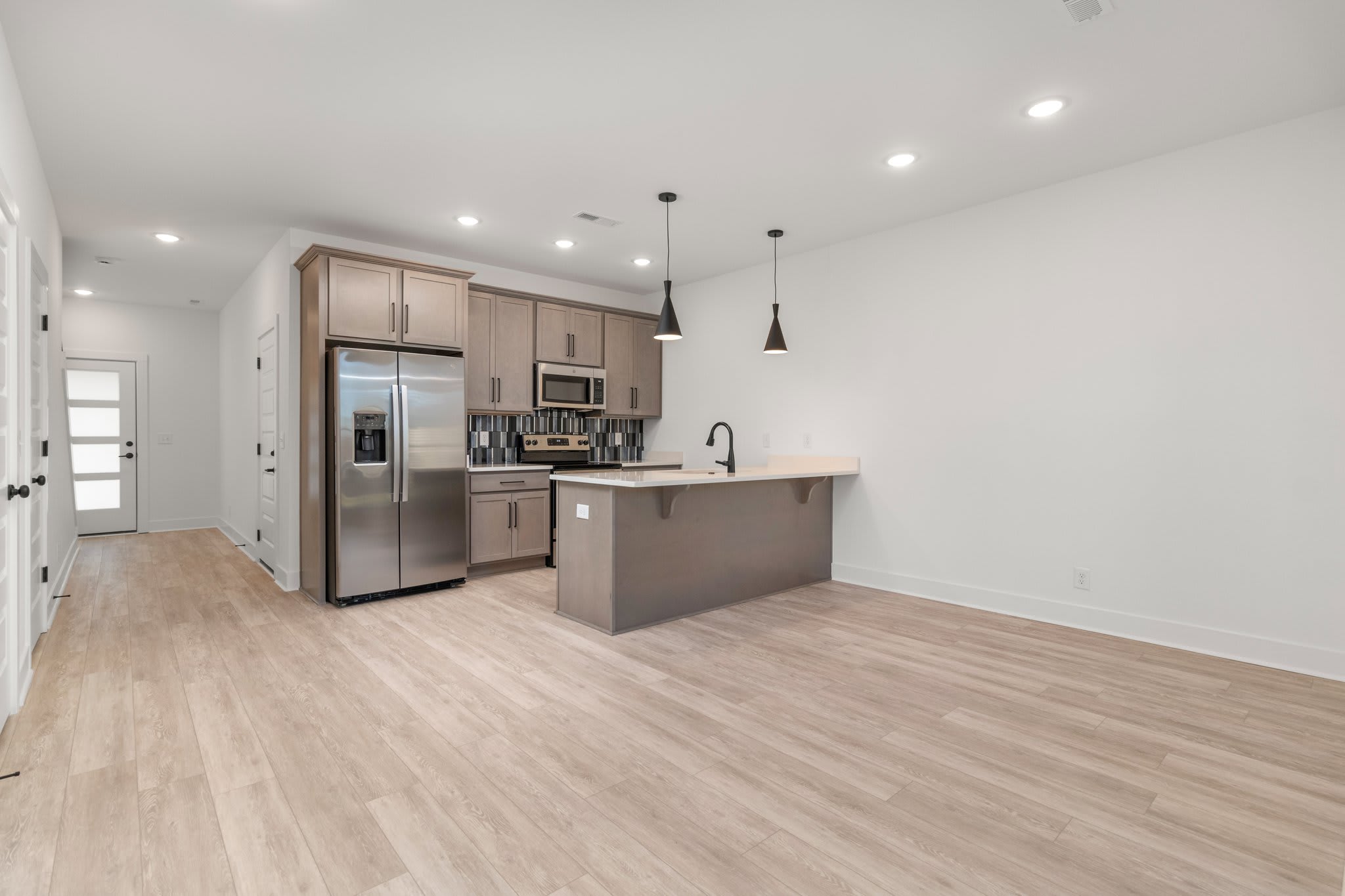537 Bellamy Lane – photo 3