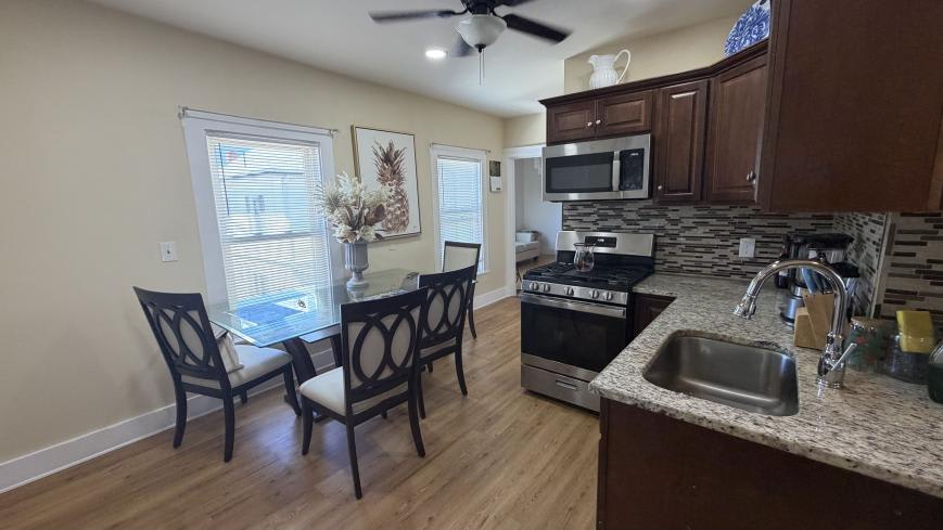 730 Boston St. – photo 3