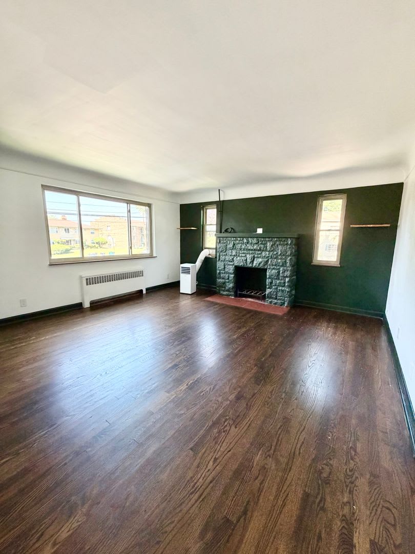 2798 Queen City Avenue – photo 4
