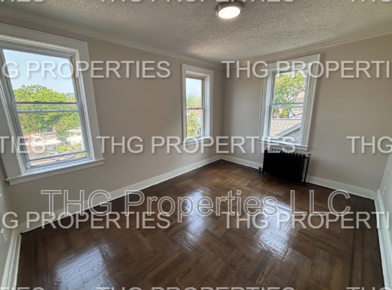678 Scotland Rd. – photo 3