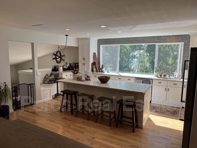 1152 South Owens Street – photo 2