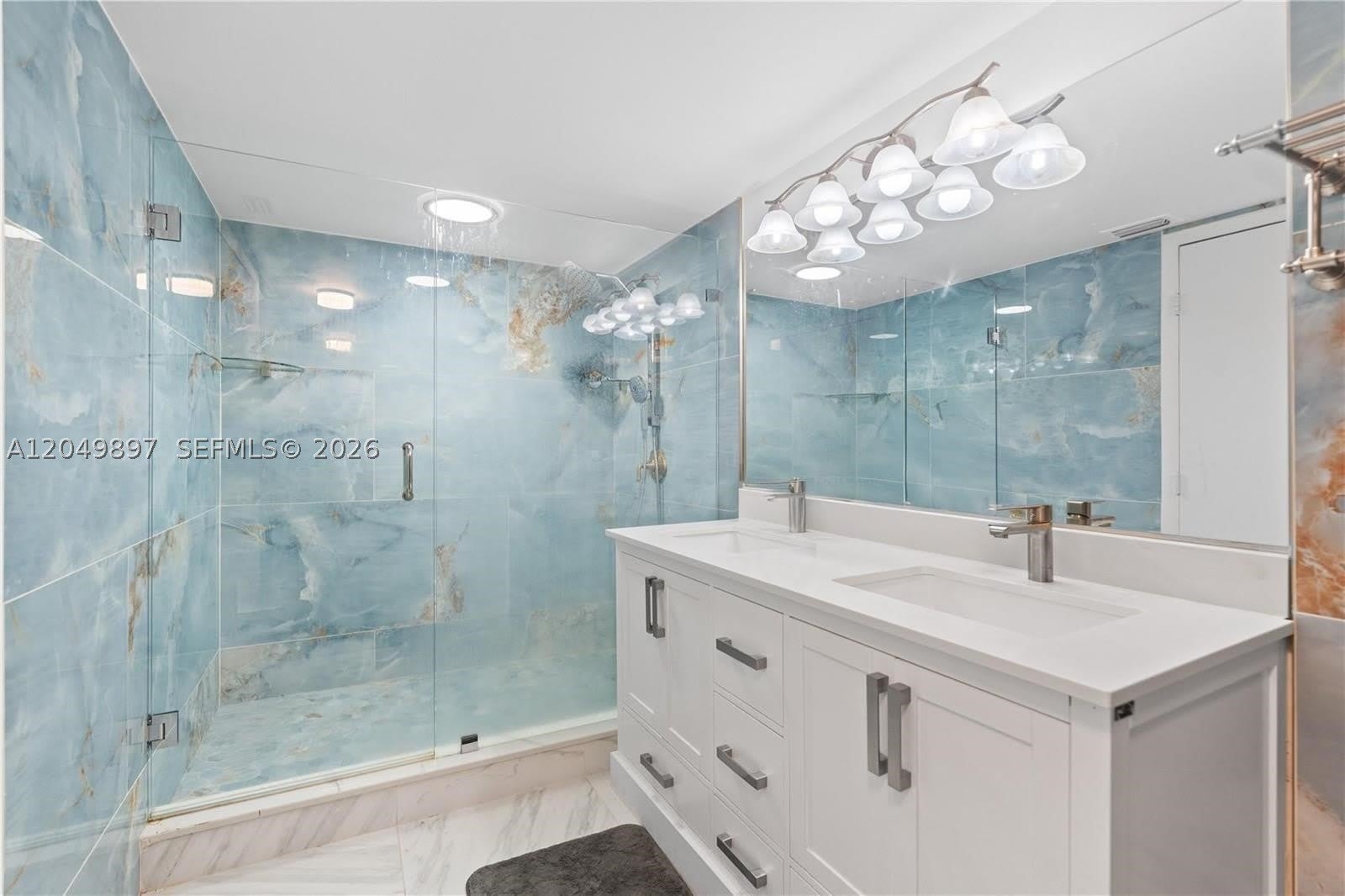 1600 Coral Ave – photo 1