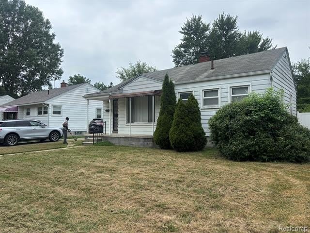 23071 Ithaca Street – photo 2