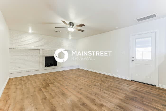 1335 East Ellis Circle – photo 2