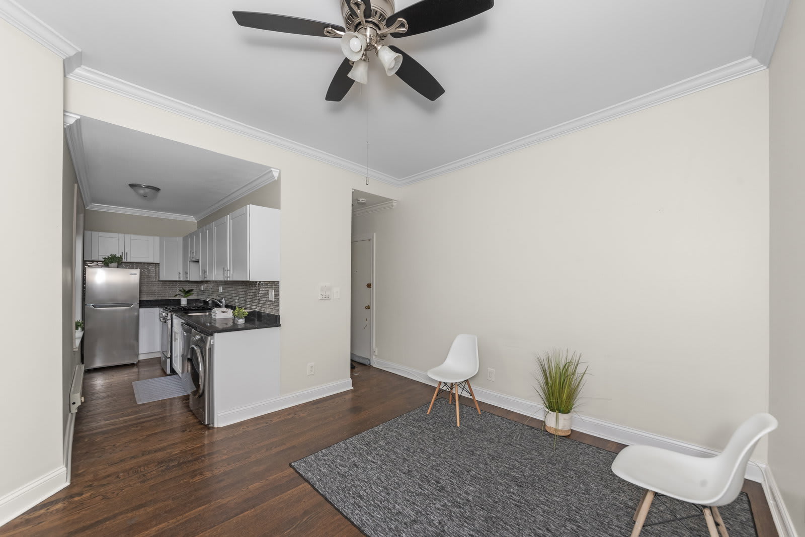 917 West Waveland Avenue – photo 3