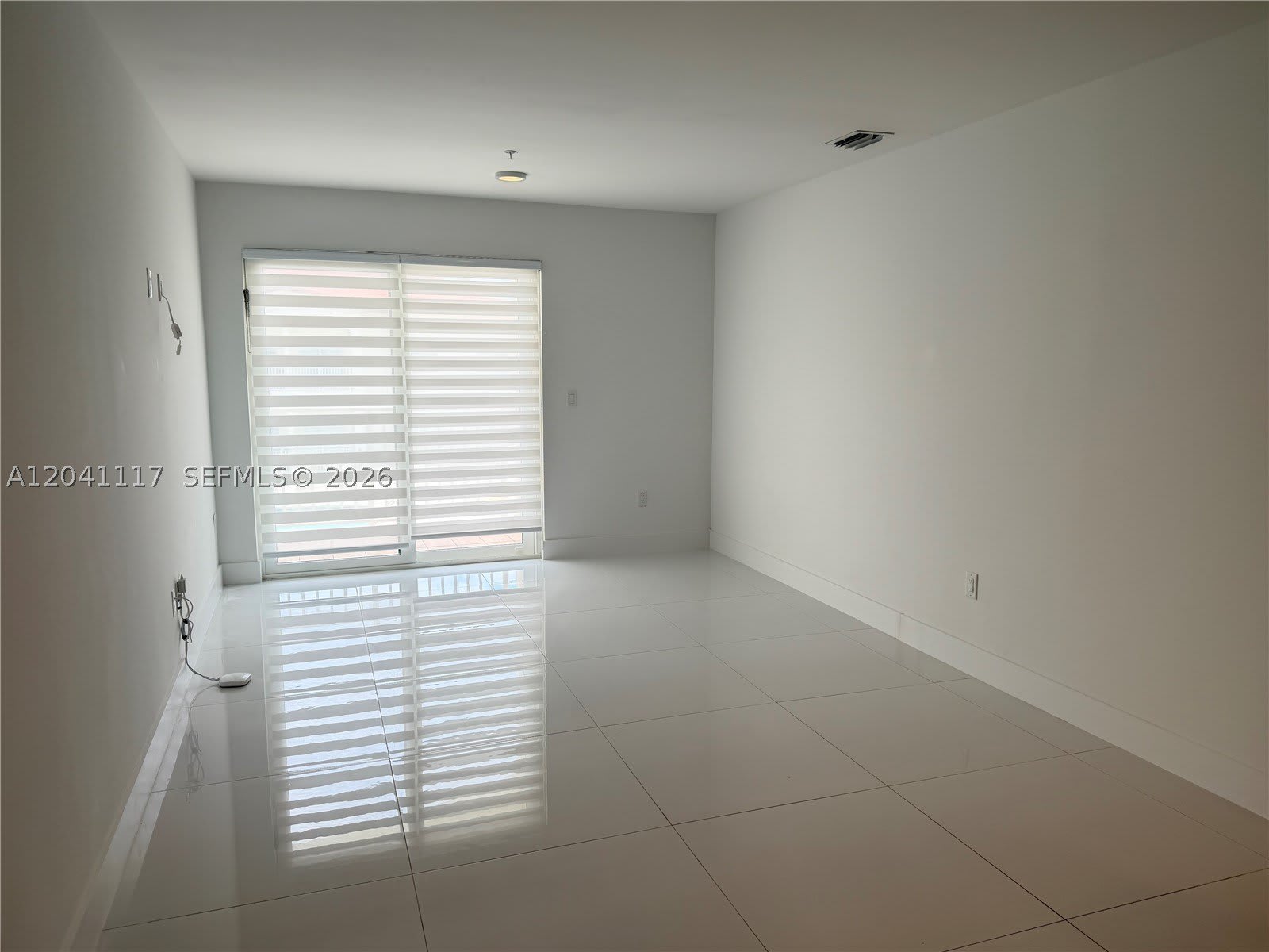 10950 NW 82nd St – photo 2