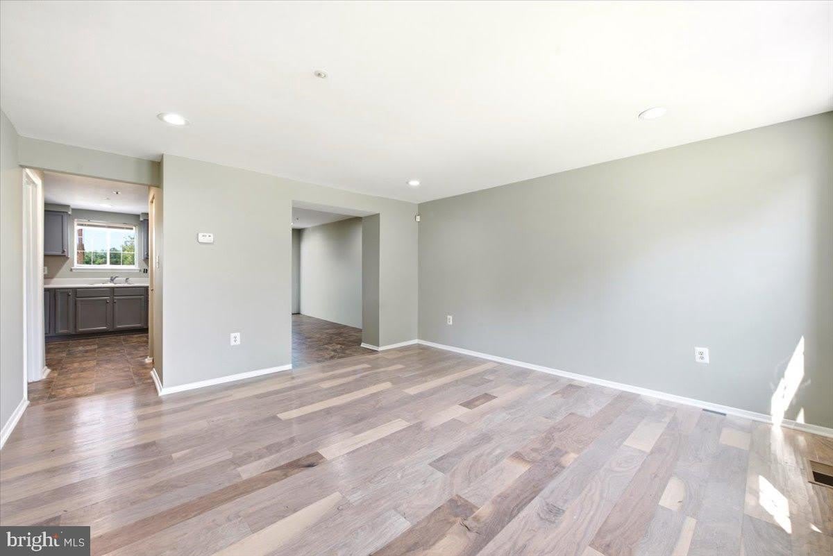 3426 ROUND RD – photo 2